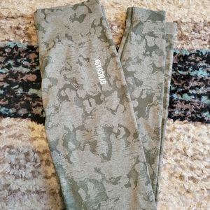 Gymshark Adapt Camo Seamless Legging